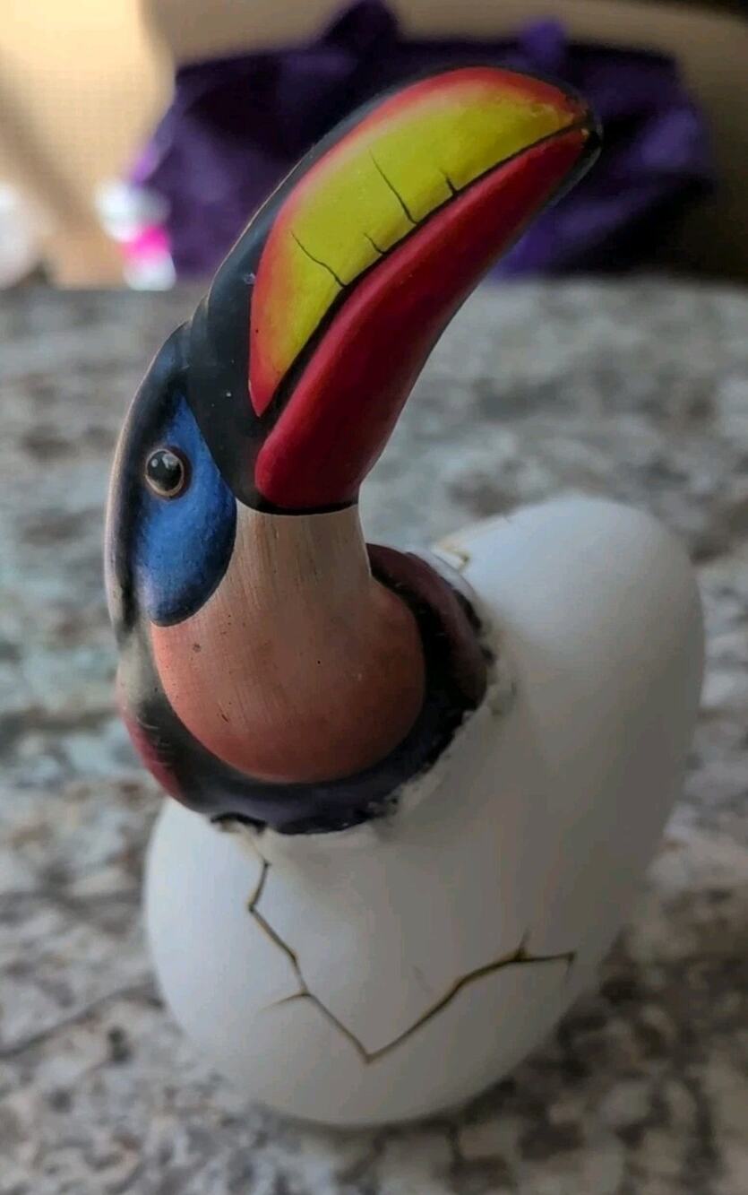 Vintage 7.5" Hatching Colorful Toucan Signed Handmade‎ Mexico Clay